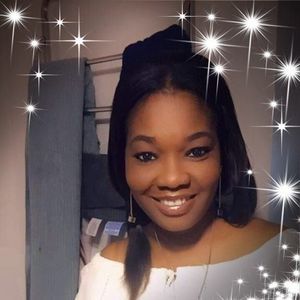 Meet your Posher, Camielle